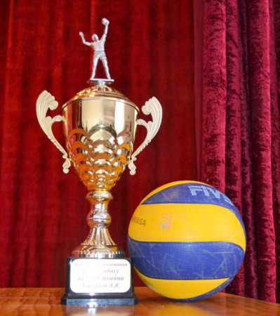 16 ноября в субботу в 10-00 ч. в Ежовском СДК пройдут районные соревнования по волейболу среди мужских команд на Кубок памяти Хоружего А.Я.