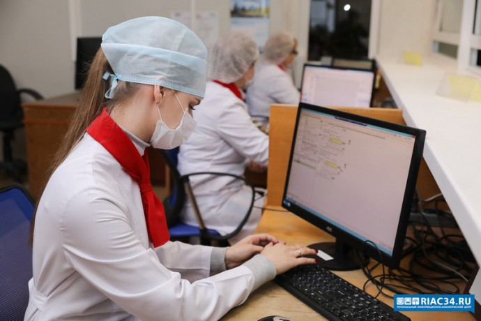 В Волгоградской области начались испытания вакцины от коронавируса