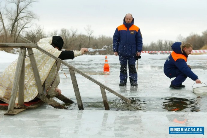 В Волгограде подготовят восемь мест для проведения крещенский купаний