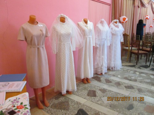 Ретро выставка свадебных платьев