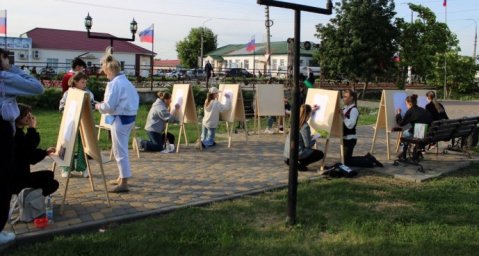 Рисуют дети Россию